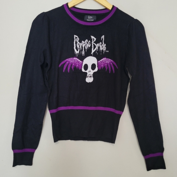 NWT Tim Burtons Corpse Bride x Unique Vintage Sweater Size Xs/S - Picture 2 of 9